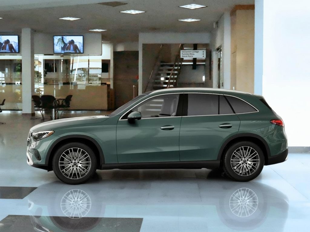 New 2026 Verde Silver Metallic Mercedes-Benz GLC 300 image 75