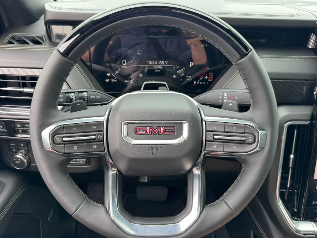 New 2026 Onyx Black GMC Elevation image 29