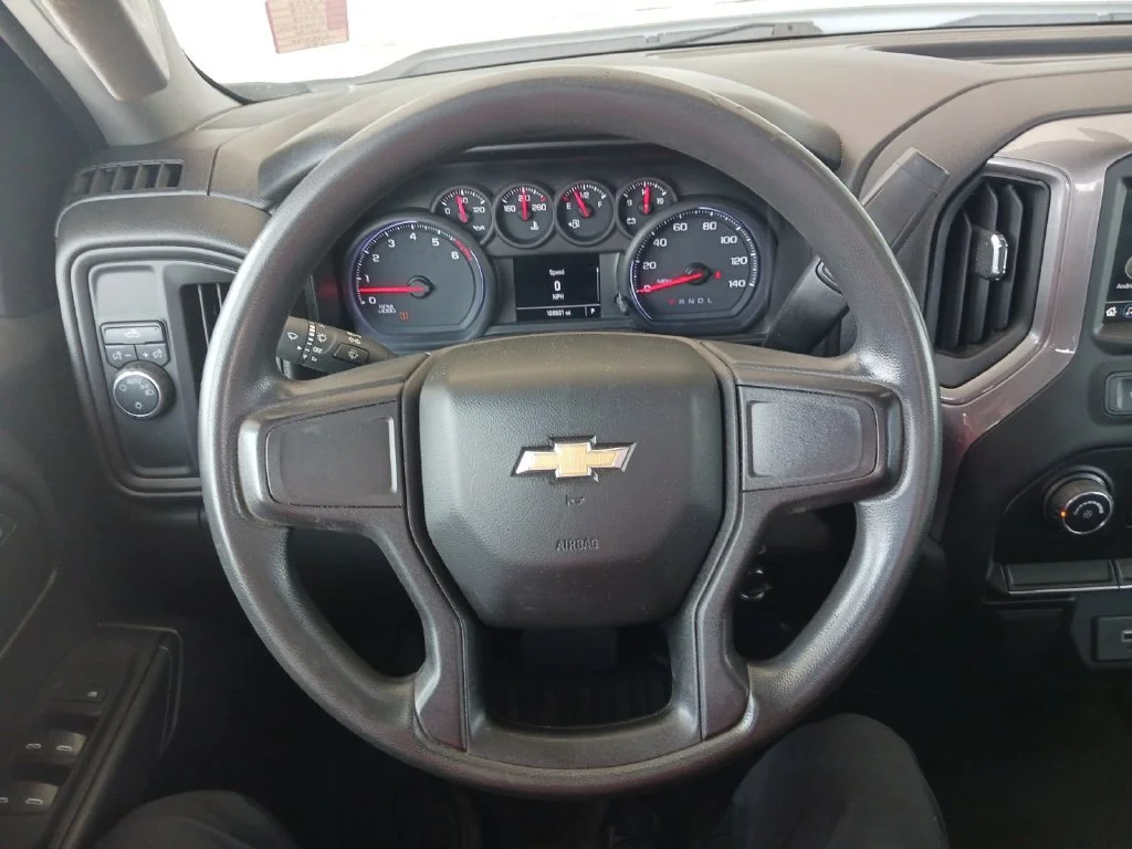 Used 2019 SUMMIT WHITE Chevrolet Work Truck image 17