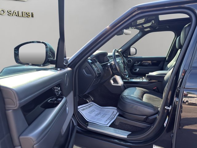 Used 2021 Black Land Rover Westminster image 26