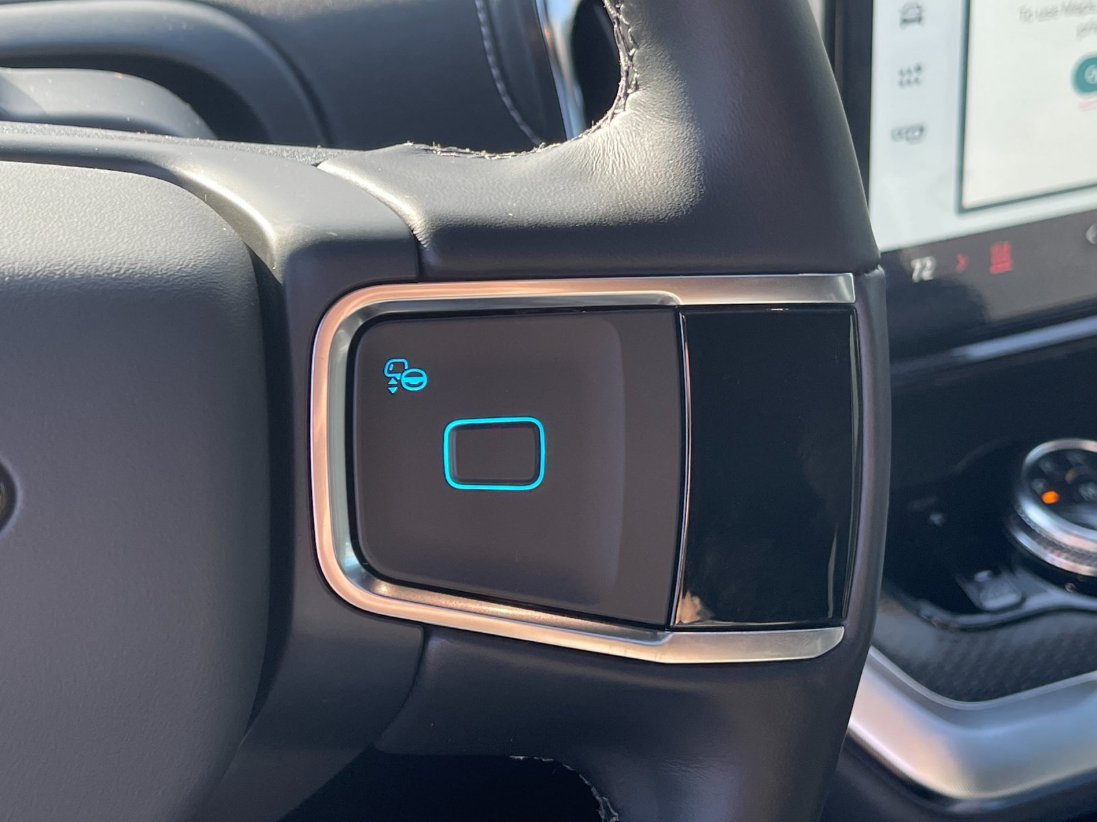 New 2026 Agate Black Metallic Ford Platinum® image 28
