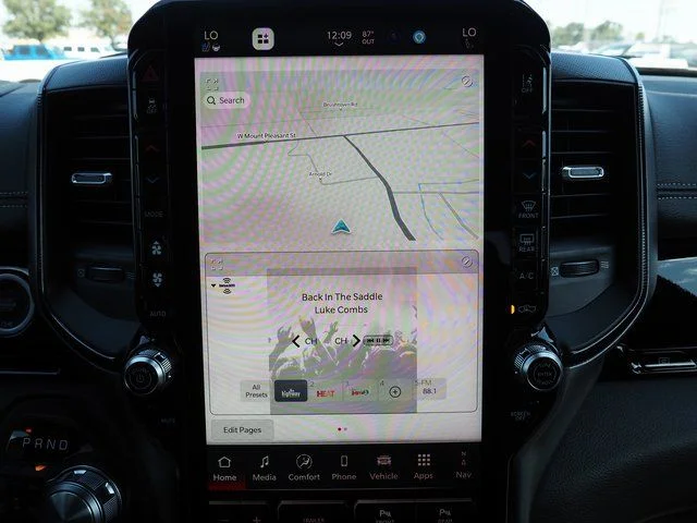 2026 RAM 1500 Rebel - Photo 31