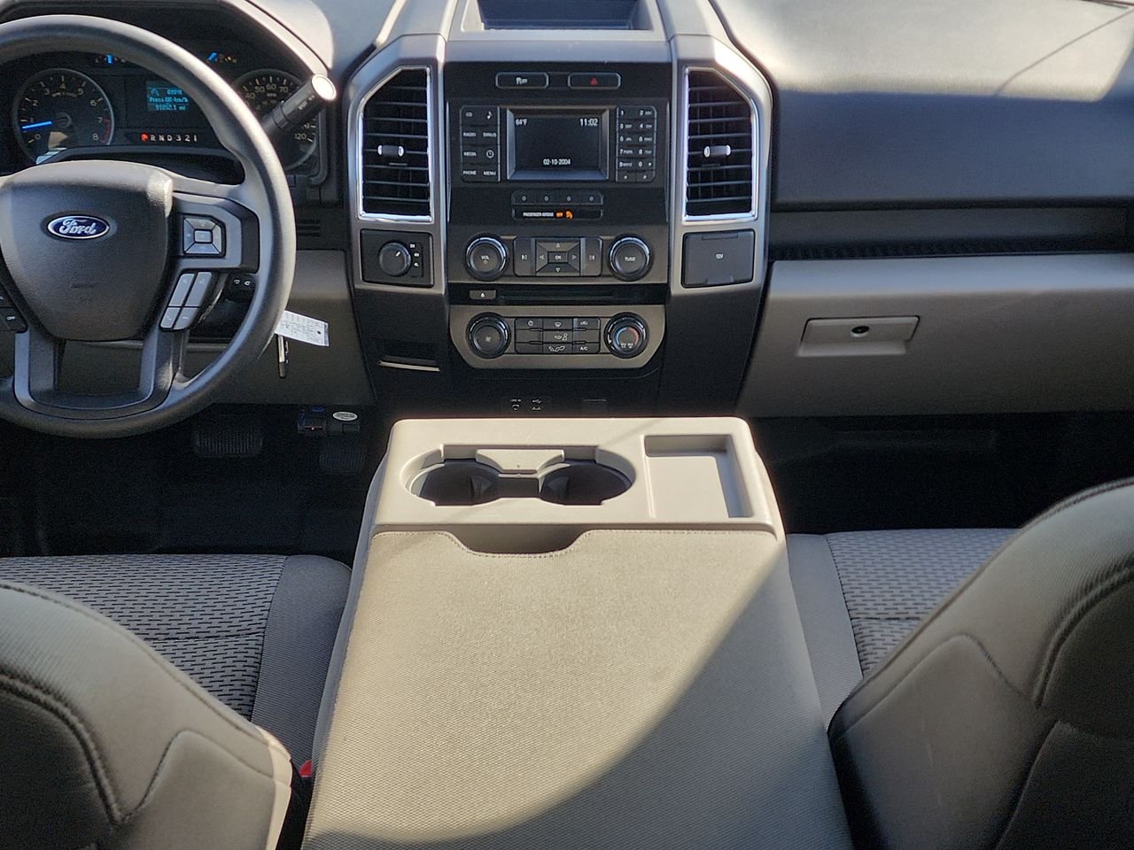 Used 2015 Silver Ford XL image 19