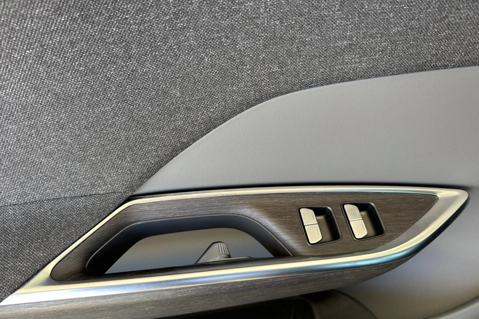Used 2026 SILVER Lucid Touring image 10