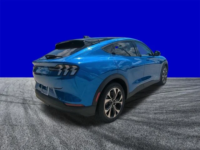 New 2026 Velocity Blue Metallic Ford Select image 4