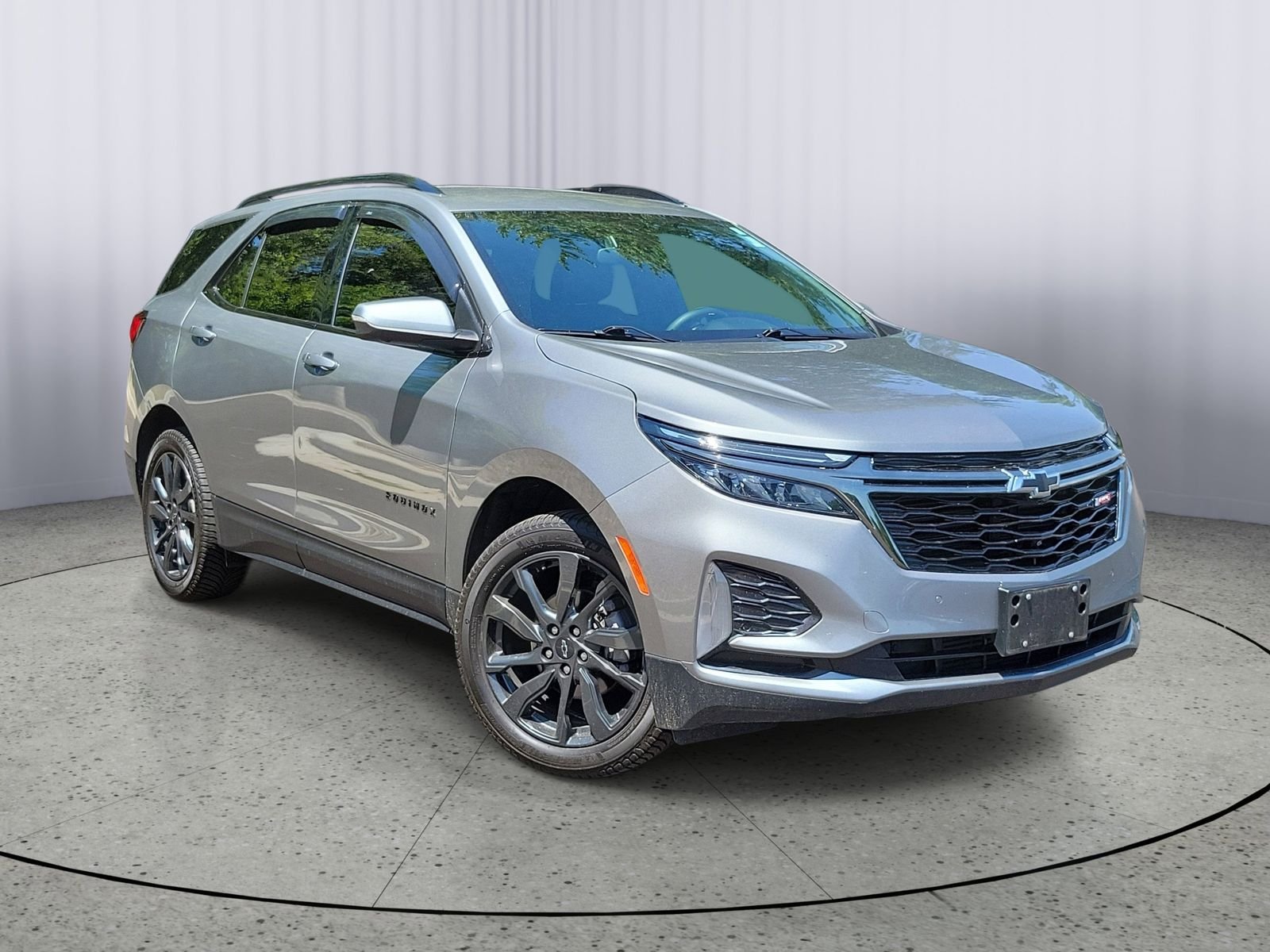 Used 2023 Gray Chevrolet RS image 1