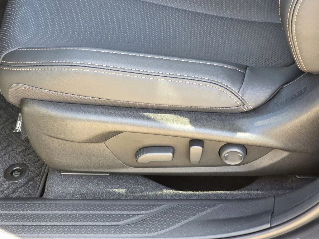 New 2026 MAGNETITE GRAY METALLIC Subaru Limited image 20