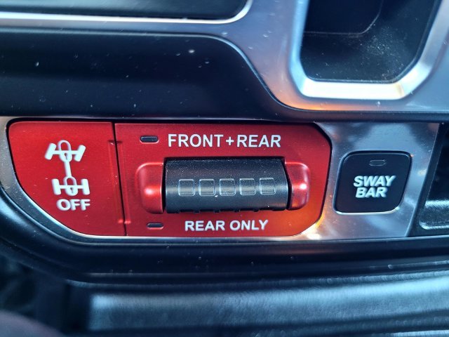 Used 2023 Silver Jeep Rubicon 4xe image 20