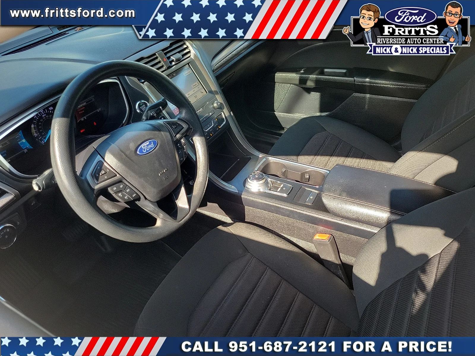 Certified Used 2019 Oxford White Ford SE image 4
