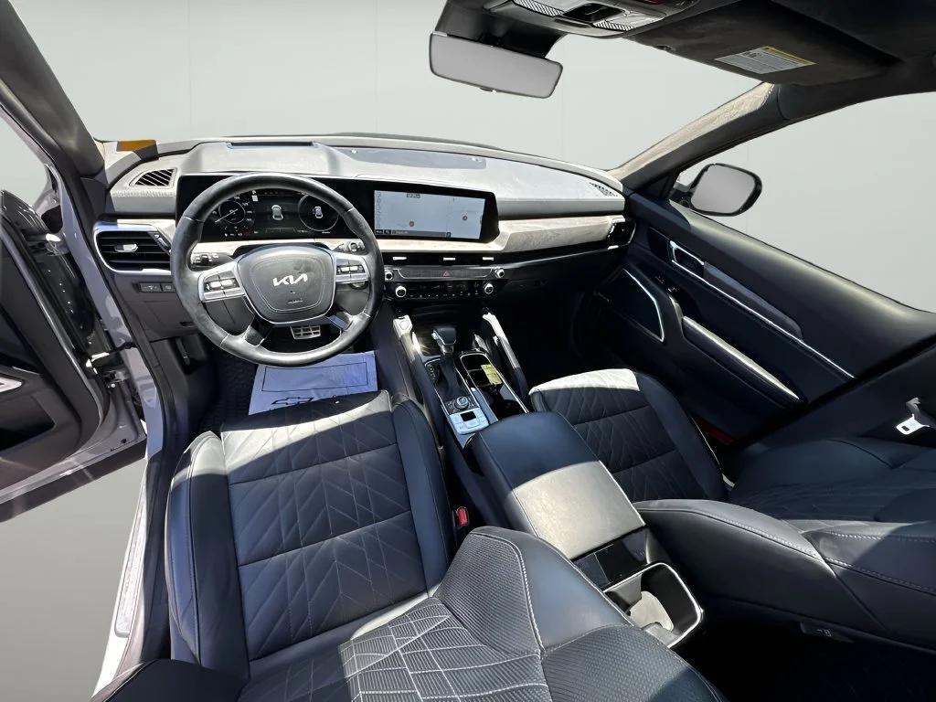 Used 2025 Gray Kia SX Prestige X-Pro image 21