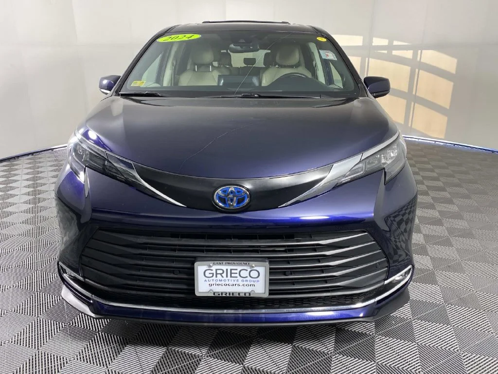 Used 2024 Blueprint Toyota XLE image 3