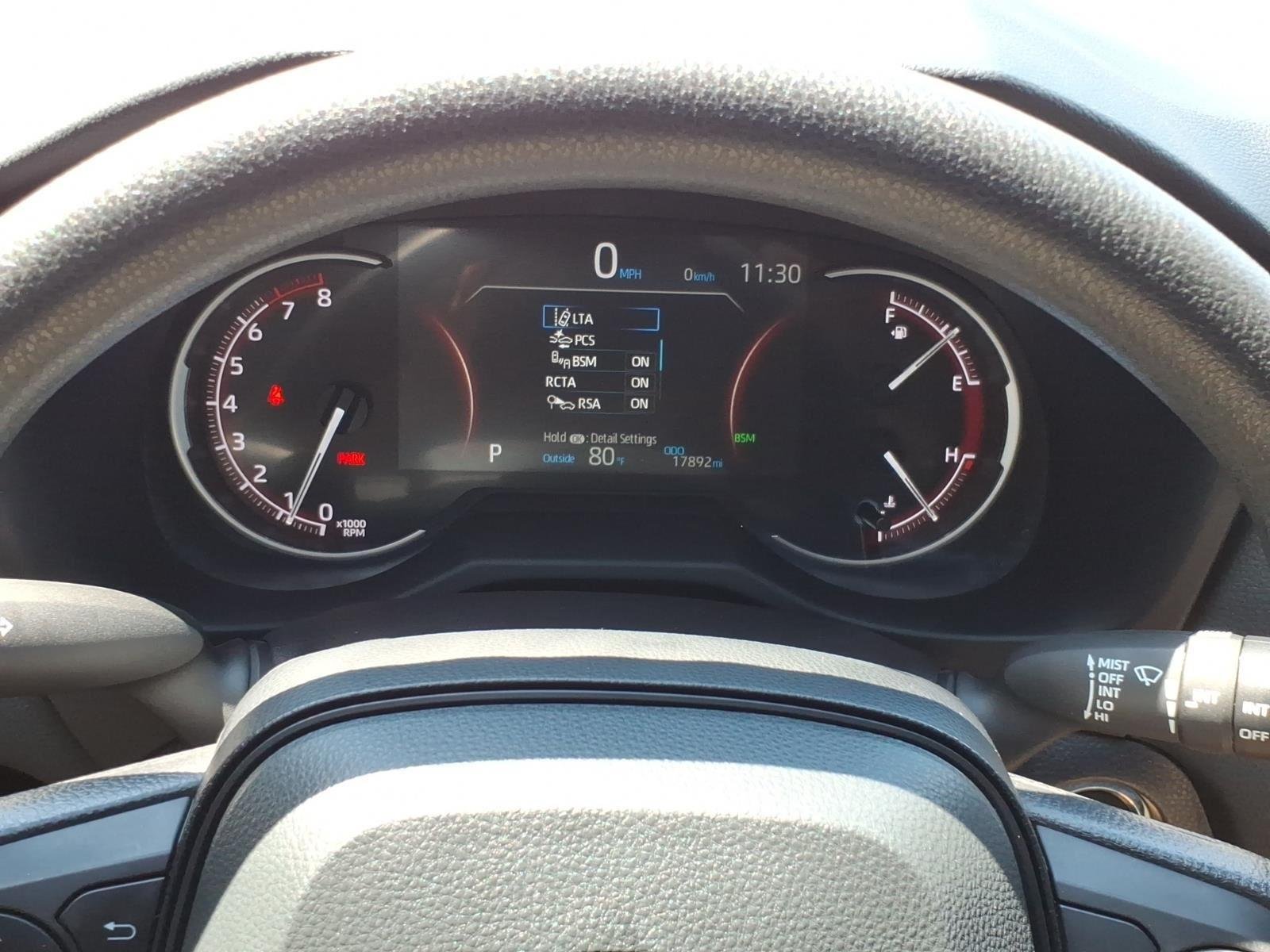 Used 2025 Silver Sky Metallic Toyota XLE image 16