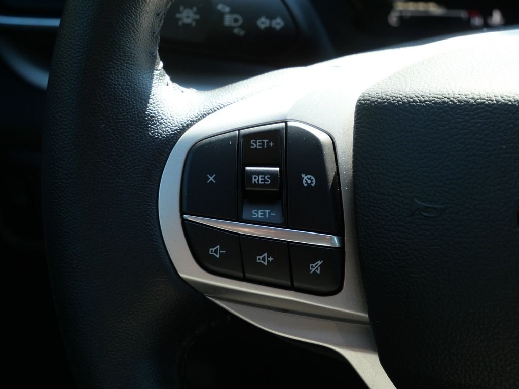 Certified Used 2022 Gray Ford XLT image 20