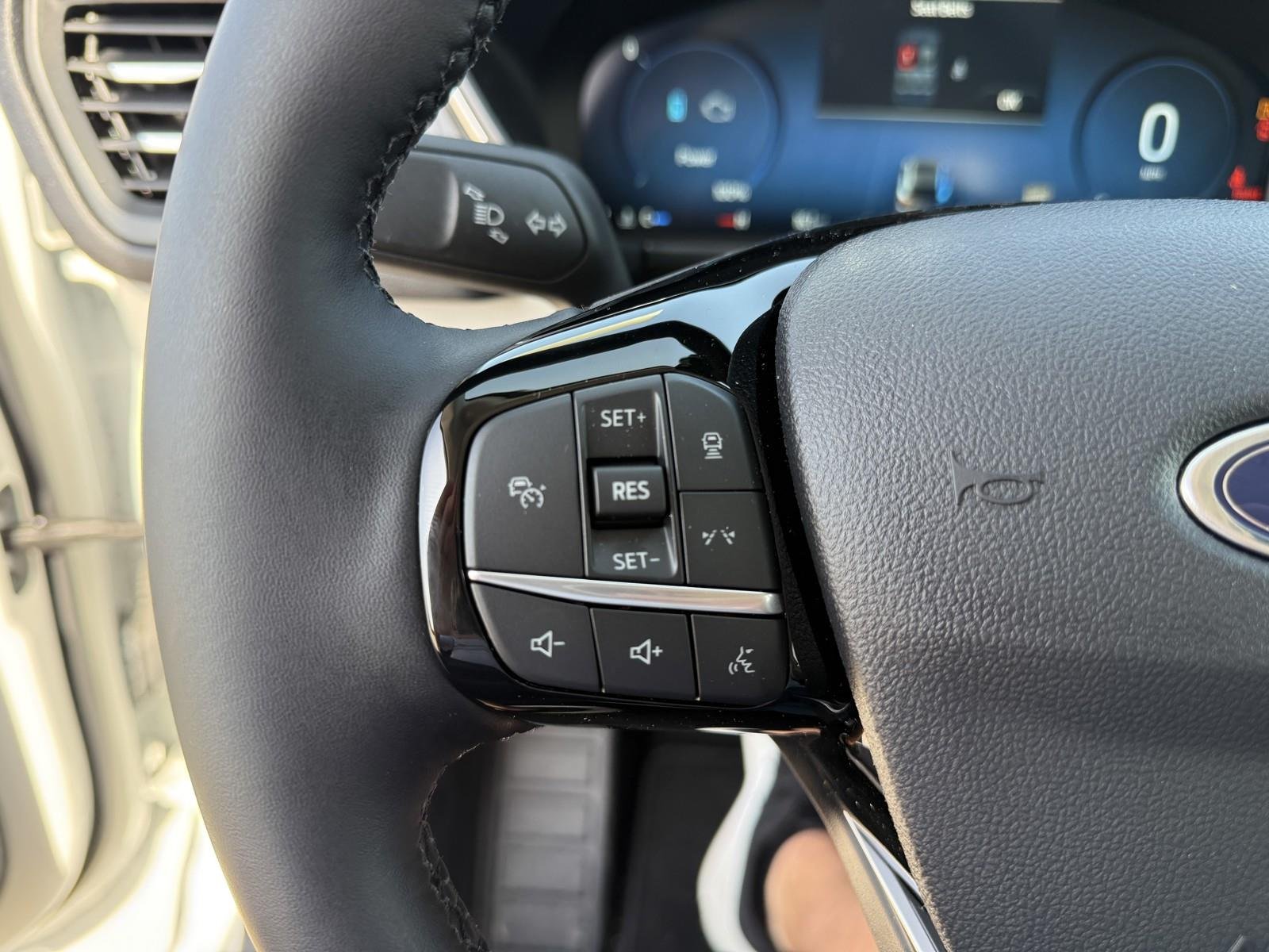 2025 Ford Escape Plug-in hybrid PHEV - Photo 23