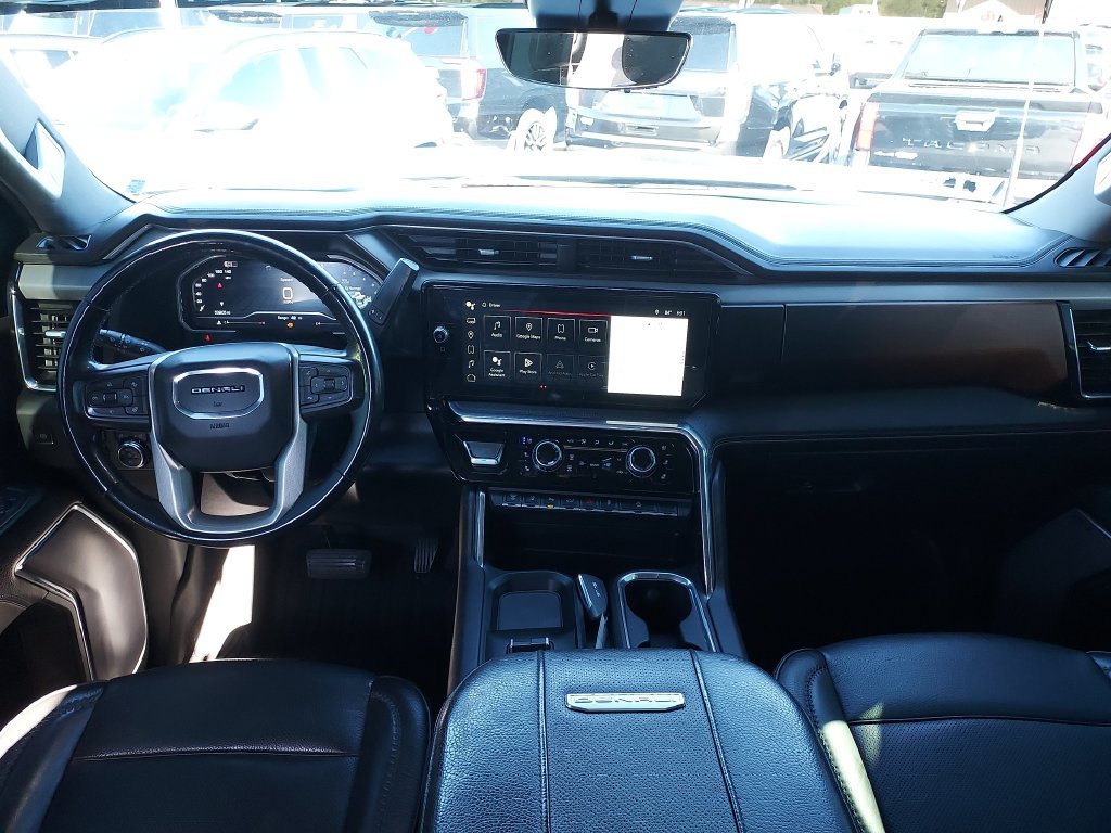 Used 2024 Black GMC Denali image 15