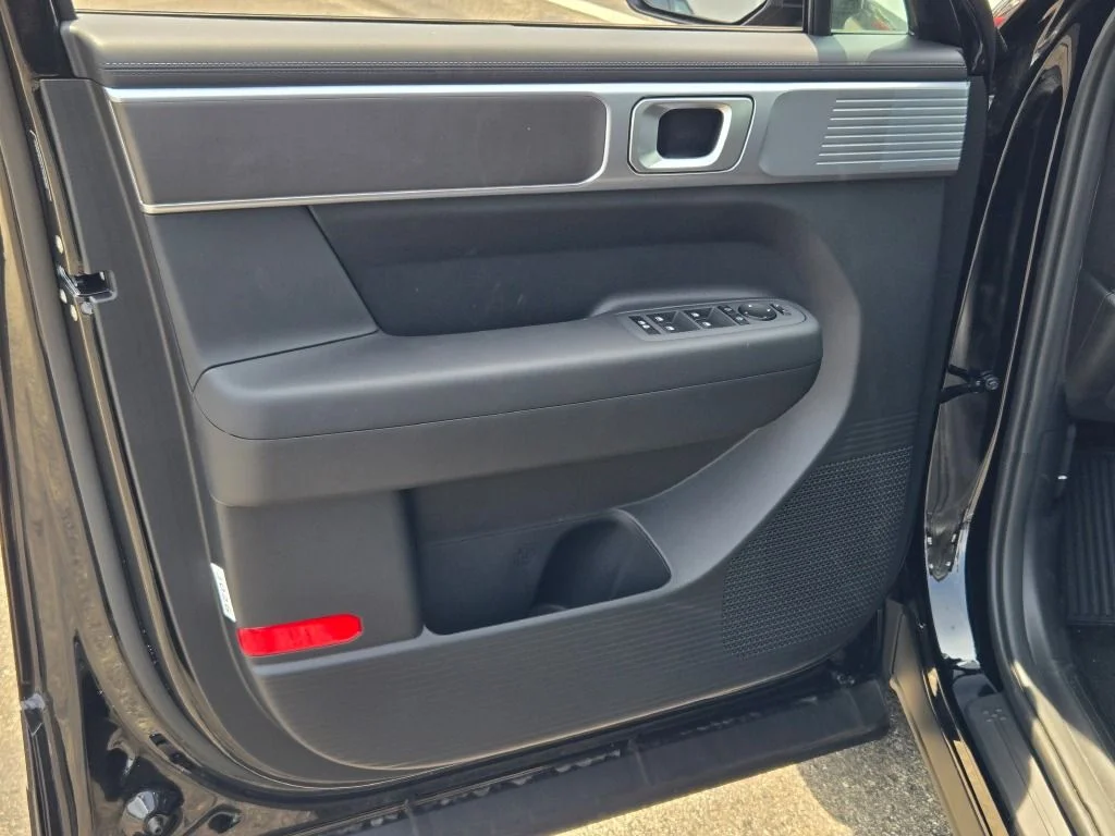 New 2026 Phantom Black Hyundai SE image 20