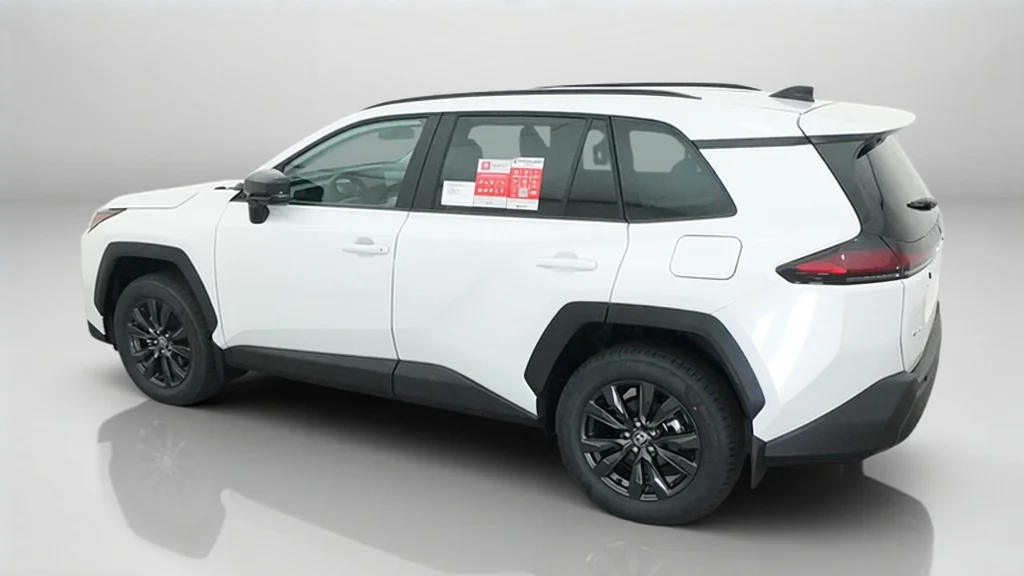 New 2026 Wind Chill Pearl Toyota XLE Premium image 15