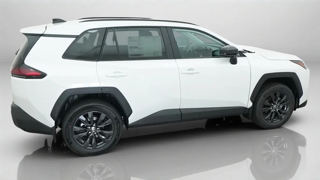 New 2026 Wind Chill Pearl Toyota XLE Premium image 8