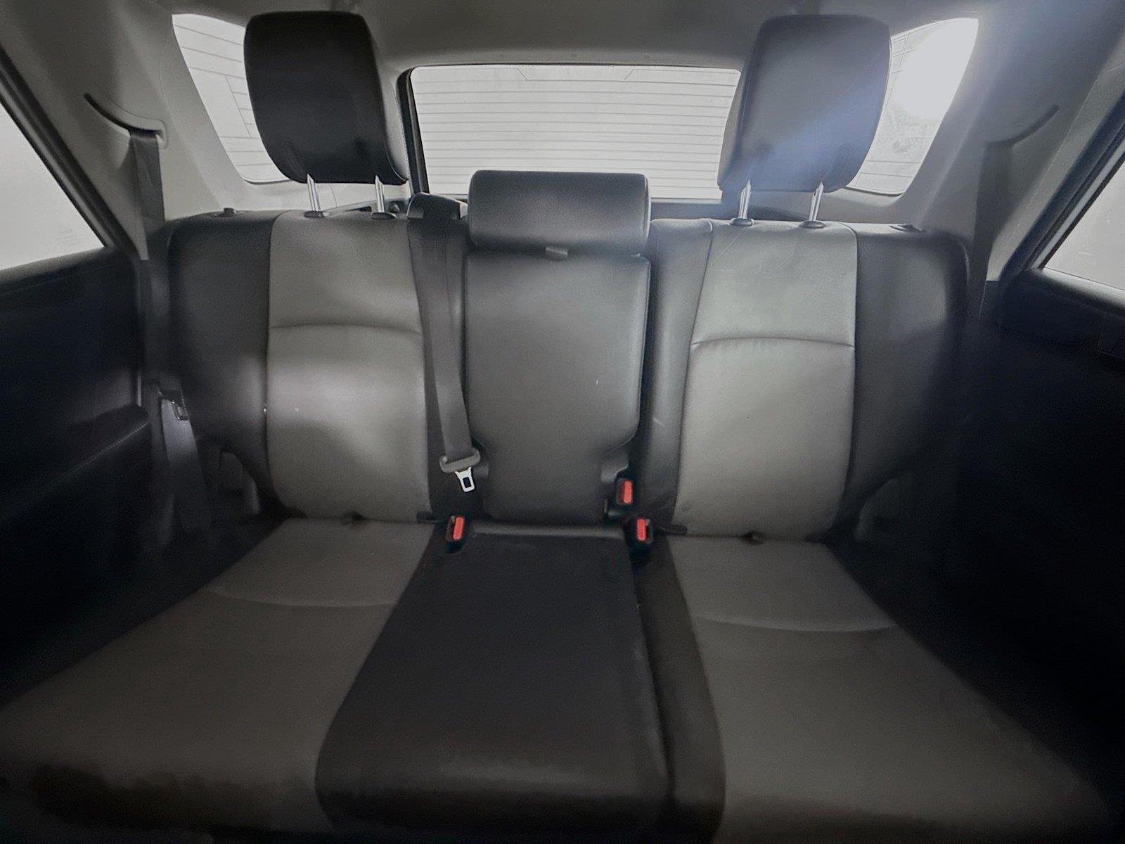 Used 2016 Classic Silver Metallic Toyota SR5 Premium image 13