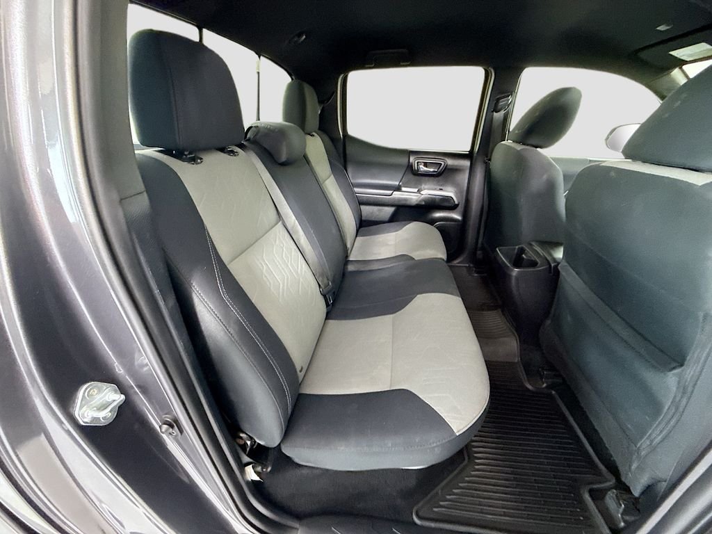 2021 Toyota Tacoma TRD Sport - Photo 22