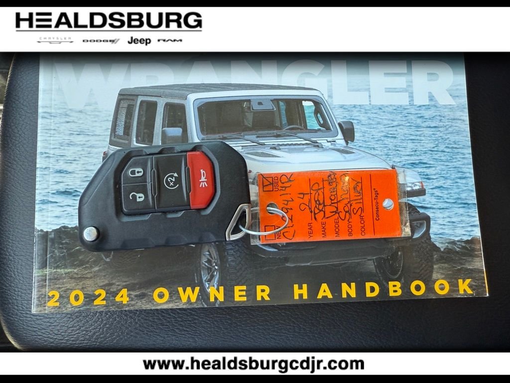 2024 Jeep Wrangler 4-Door Sahara - Photo 27