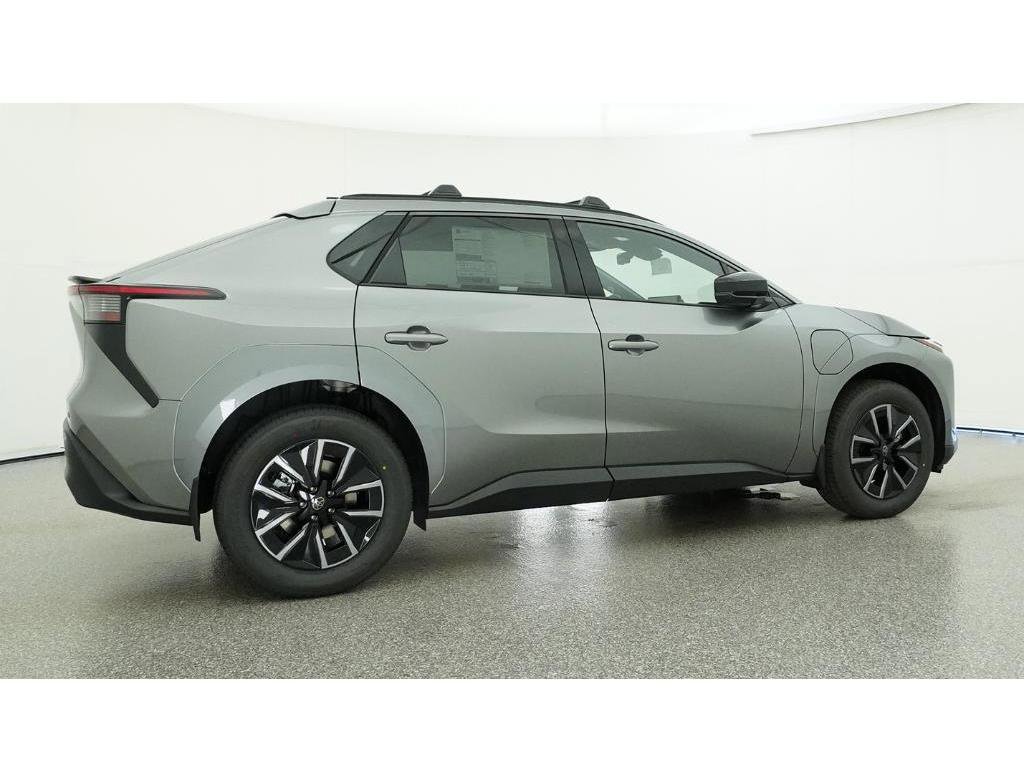 New 2026 Heavy Metal Toyota XLE image 26