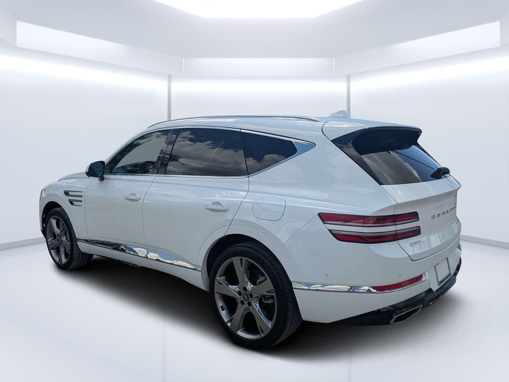 Used 2022 White Genesis 2.5T image 5