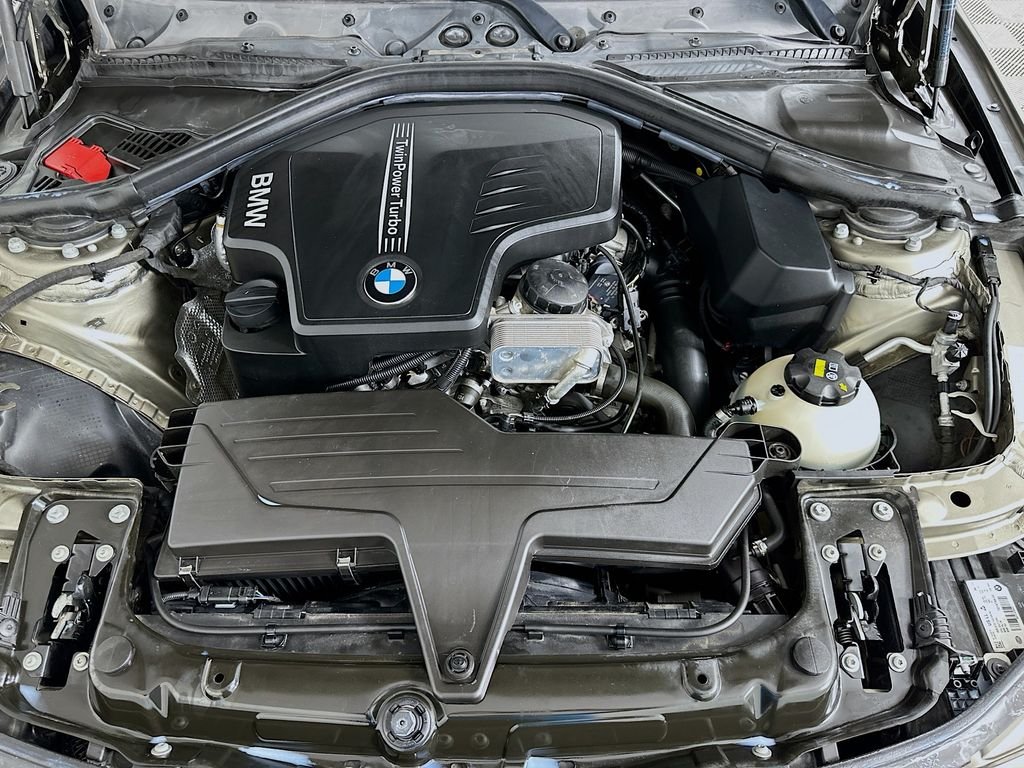 Used 2016 Silver BMW 328i image 30
