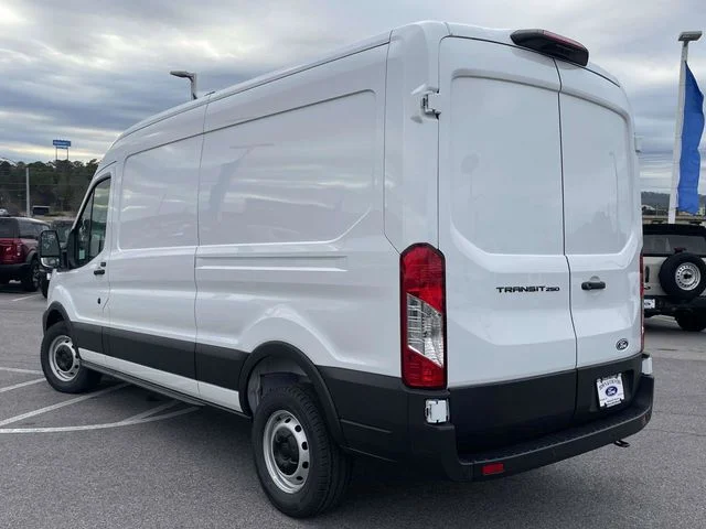New 2026 Oxford White Ford Base image 3