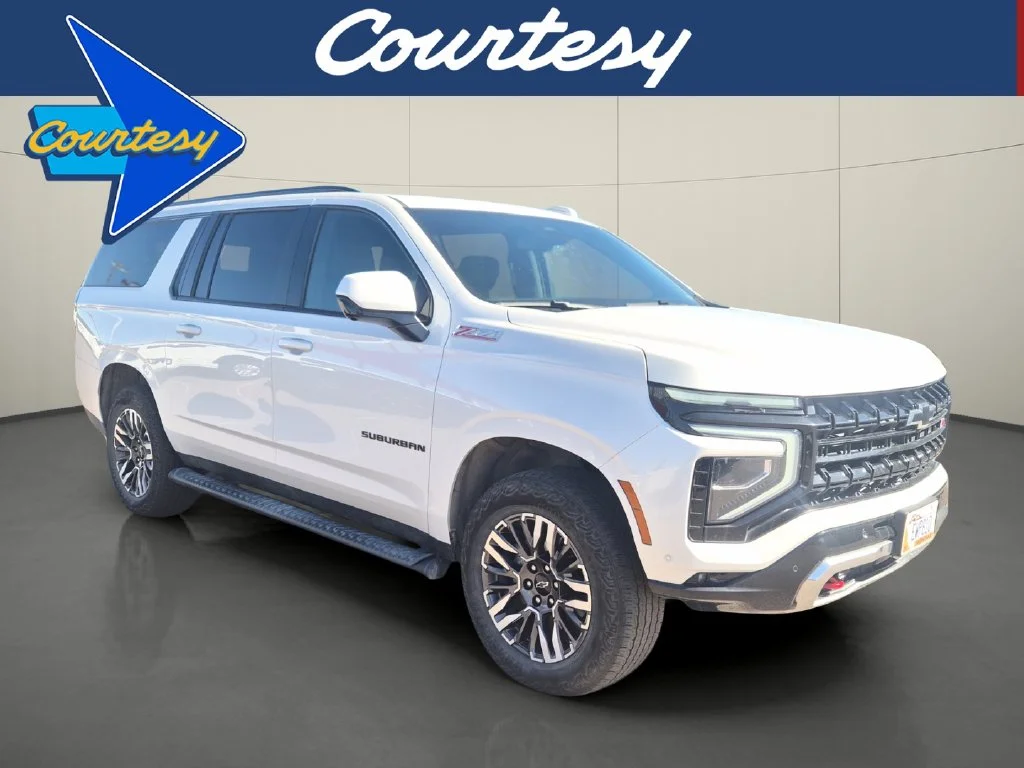 Used 2025 Beige Chevrolet Z71 image 1