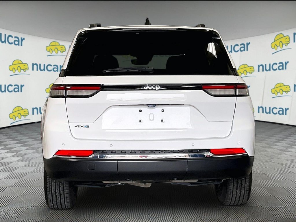 Used 2023 White Jeep 4xe image 5