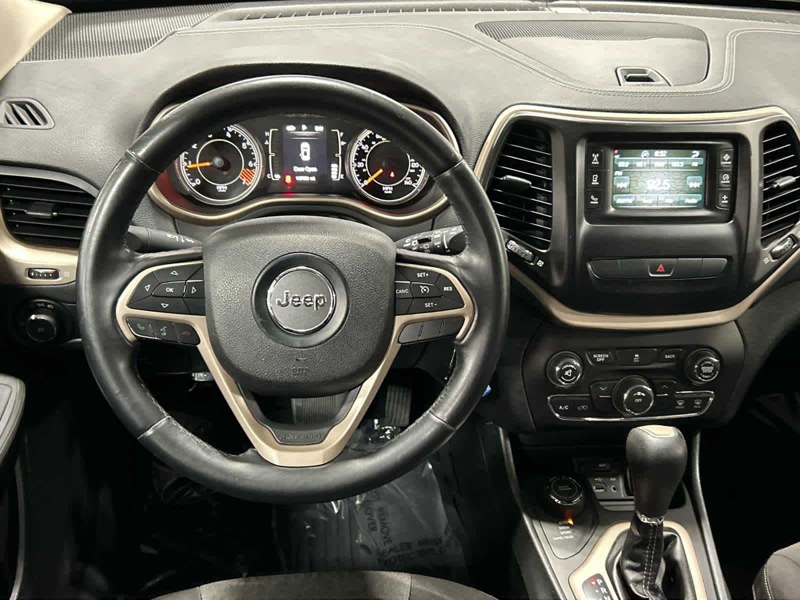 2014 Jeep Cherokee Latitude - Photo 21