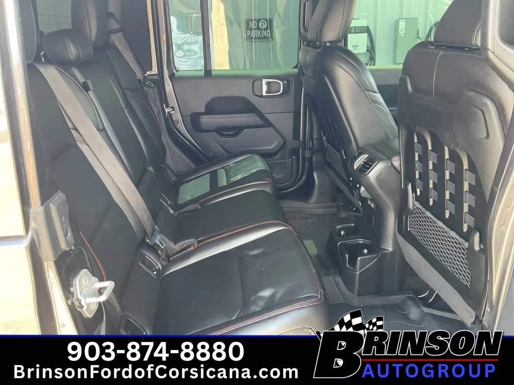 Used 2022 Granite Crystal Clearcoat Metallic Jeep Rubicon image 20