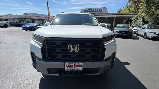 New 2026 Platinum White Pearl Honda AWD EX-L image 8