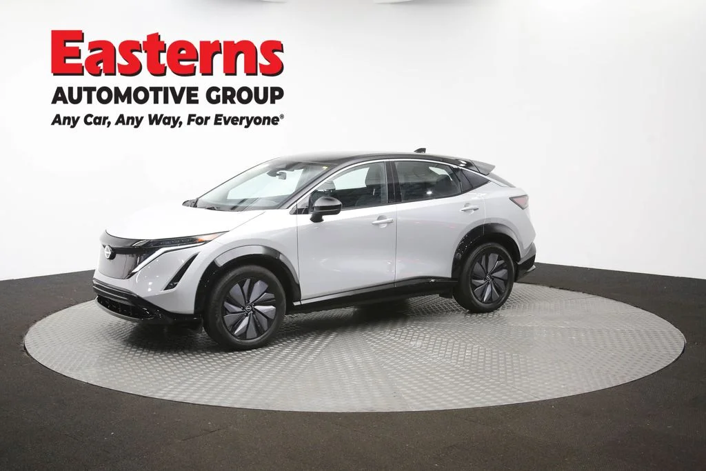 Used 2023 Silver Nissan ENGAGE image 55