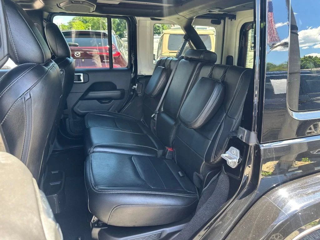 Used 2022 Black Jeep Unlimited Sahara 4xe image 14