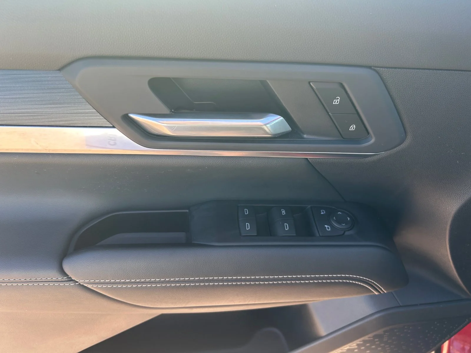 Used 2026 Red GMC AWD Elevation image 16