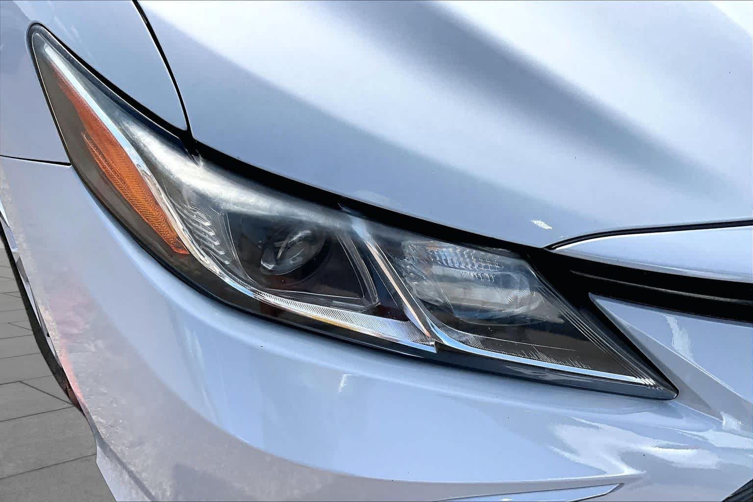 Used 2022 Ice Edge Toyota LE image 26