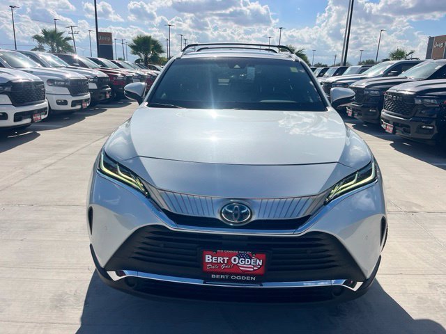 Used 2021 White Toyota XLE image 2
