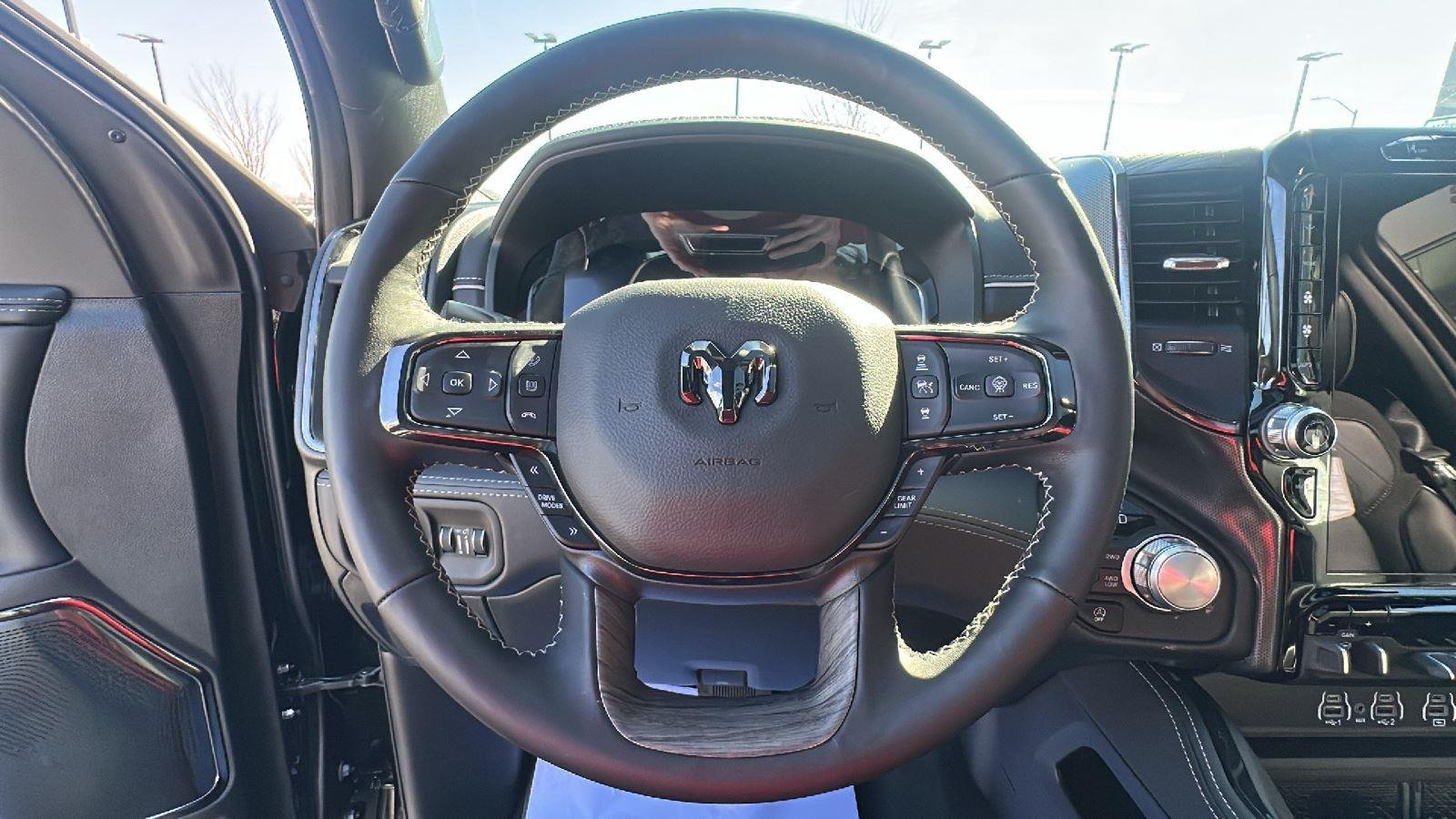 2026 RAM 1500 Limited - Photo 17