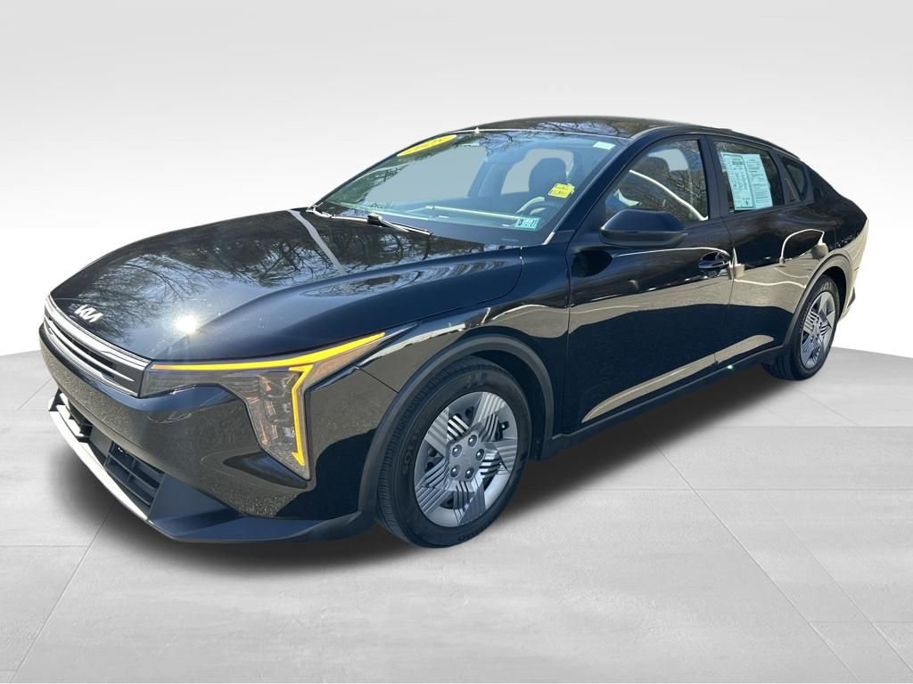 2025 Kia K4 LX