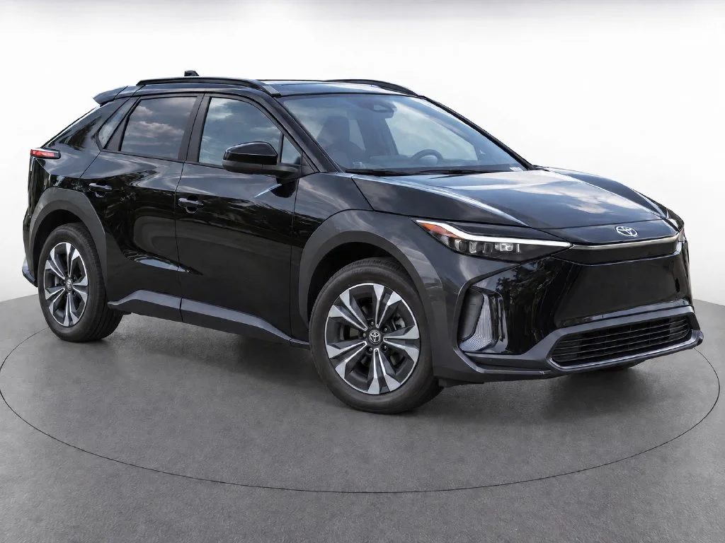 Certified Used 2024 Black Toyota XLE image 7