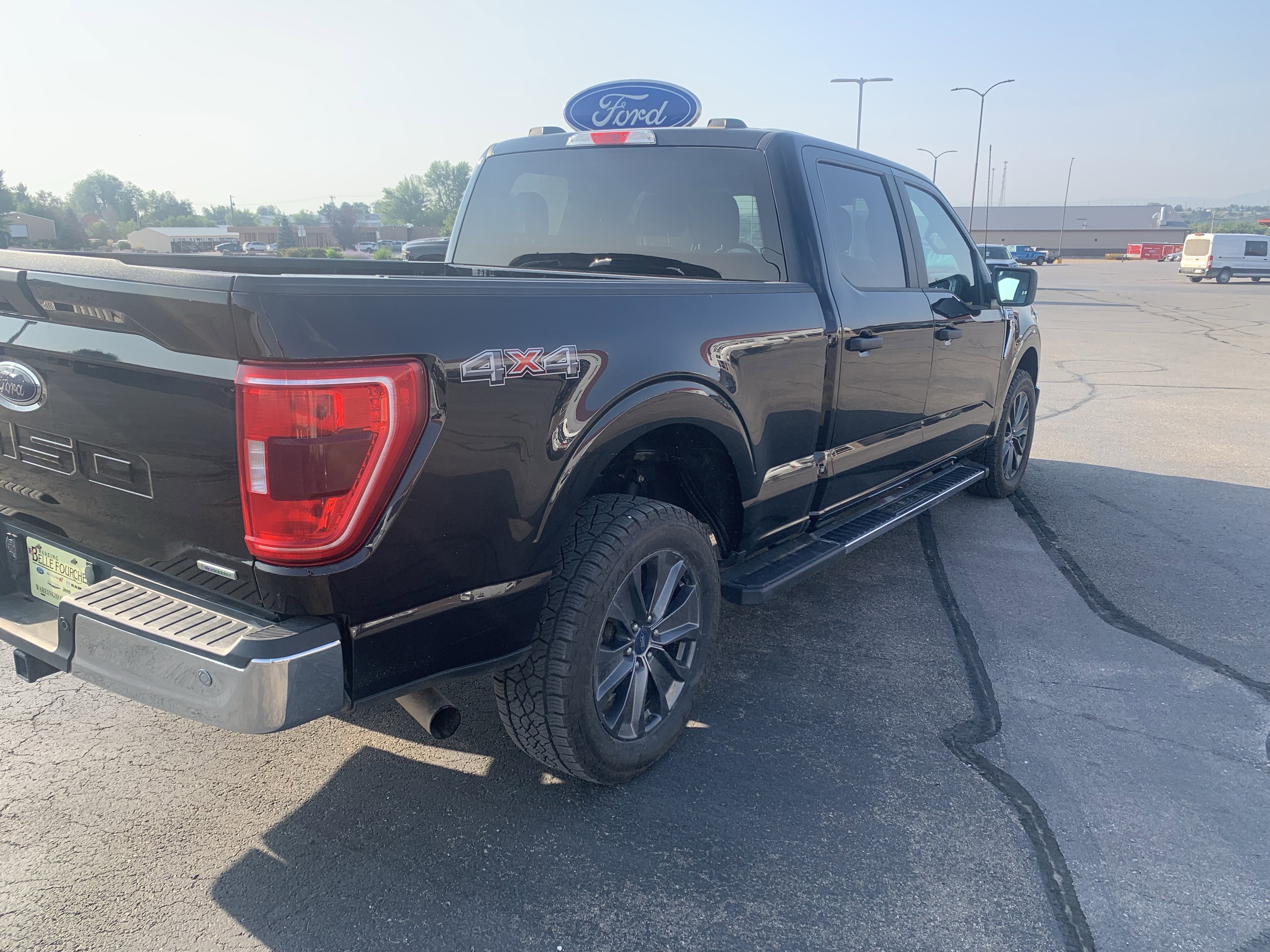 2021 Ford F-150 XLT - Photo 6
