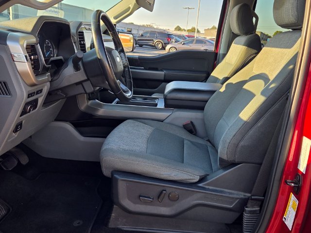 Used 2021 Red Ford XLT image 12