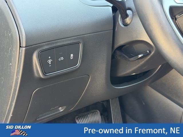 Used 2024 Sage Gray Hyundai Limited image 12
