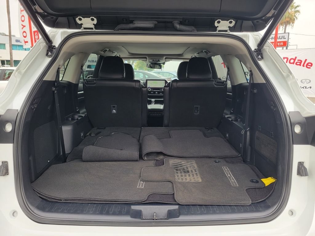 2023 Toyota Highlander Platinum - Photo 14