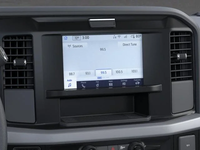 New 2026 Oxford White Ford F-600® XL image 38