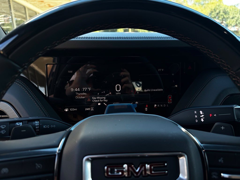 2026 GMC Yukon AT4 - Photo 7