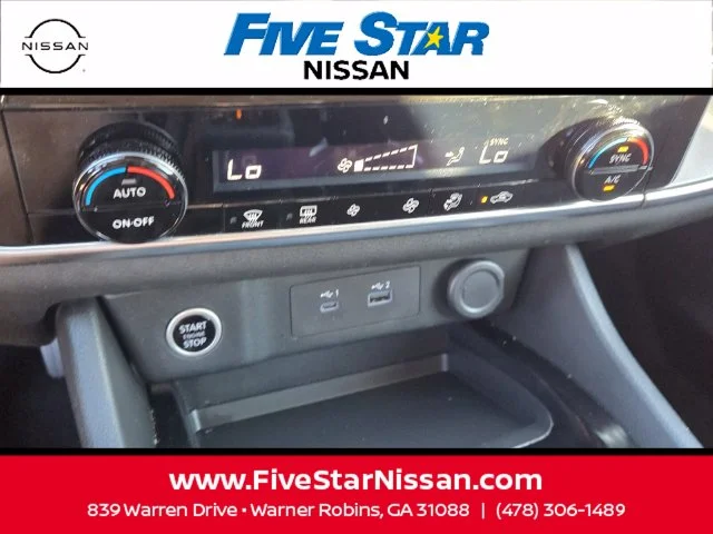 Used 2021 Red Nissan SV image 21