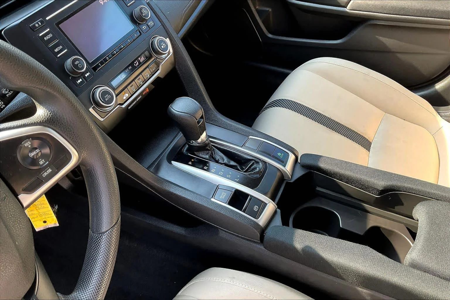 Used 2017 Taffeta White Honda LX image 16